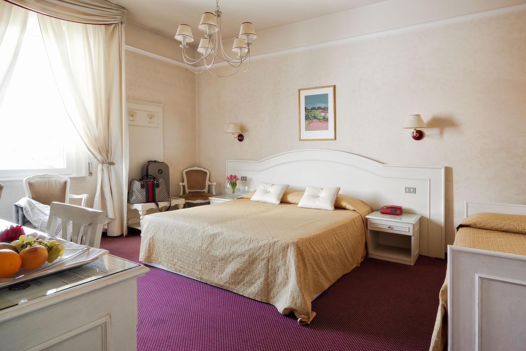 Ercolini&savi Hotel 4*
