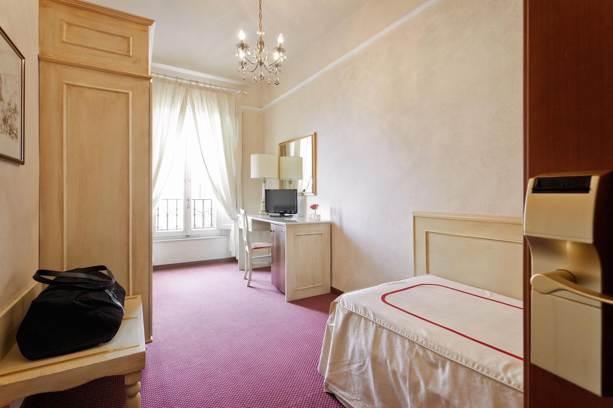 Ercolini&savi Hotel 4*